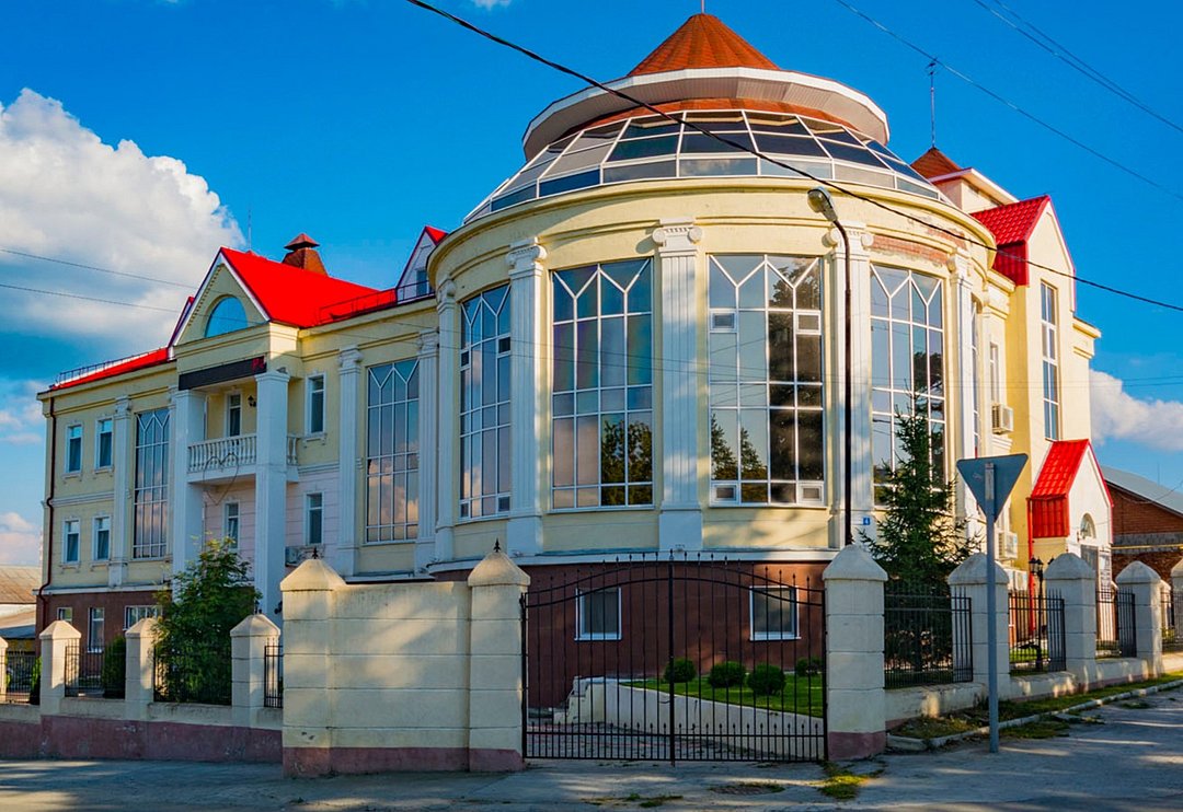 Гостинично-ресторанный комплекс Смирновъ, Свердловская область, Сысерть 