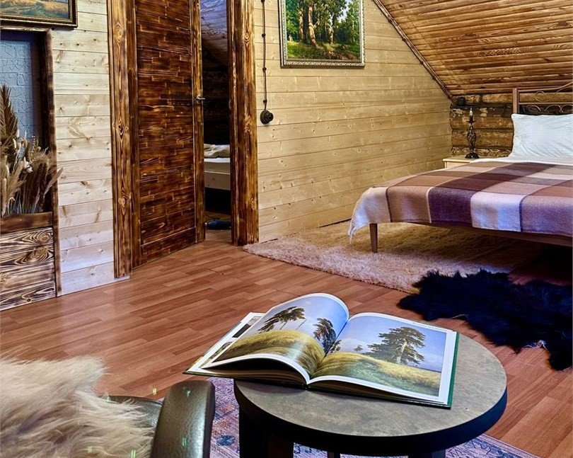 Дом 6-местный 3-комнатный (с камином)