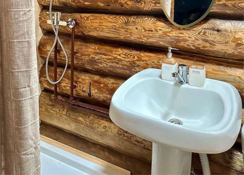 Дом 6-местный 3-комнатный (с камином)