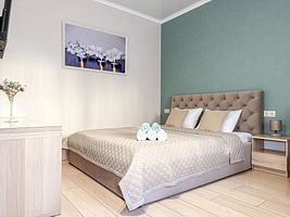 Улучшенный трехместный номер, Гостевой дом Континент, Геленджик