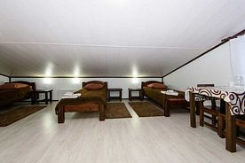 Трёхместный номер Standard Мансарда, Гостевой дом Улей, Белокуриха