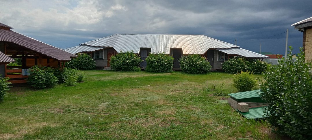 Гостевой дом У Евгения посуточно, Алтайский край, Завьяловский район село Завьялово поселок Светлое