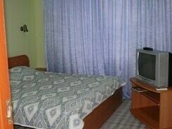 Двухкомнатный номер (корпус Лесной), База отдыха Ривьера, Хвалынск