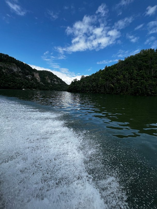 Фото 3 из отзыва о базе отдыха Солнечная