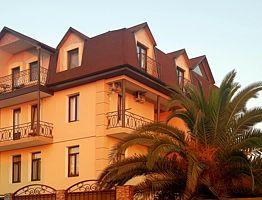 Коттедж с видом на море и балконом, Гостевой дом Марион, Адлер