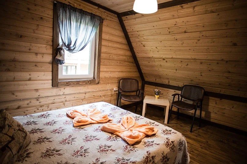 Люкс 4-местный 3-комнатный (50 м²)