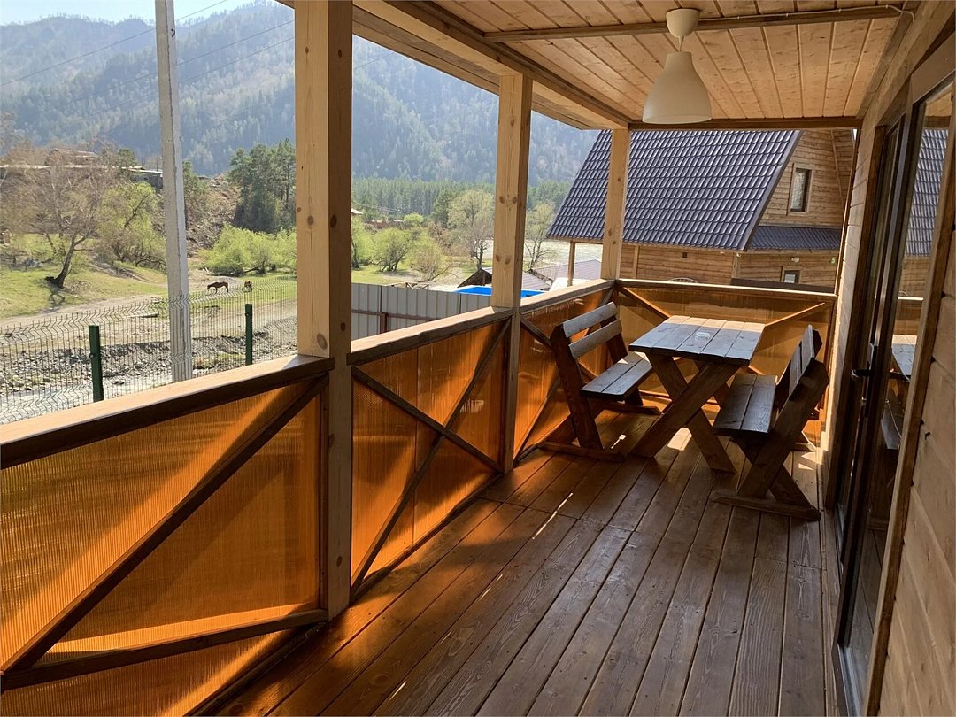 Люкс Плюс 6-местный 4-комнатный (120 м²)