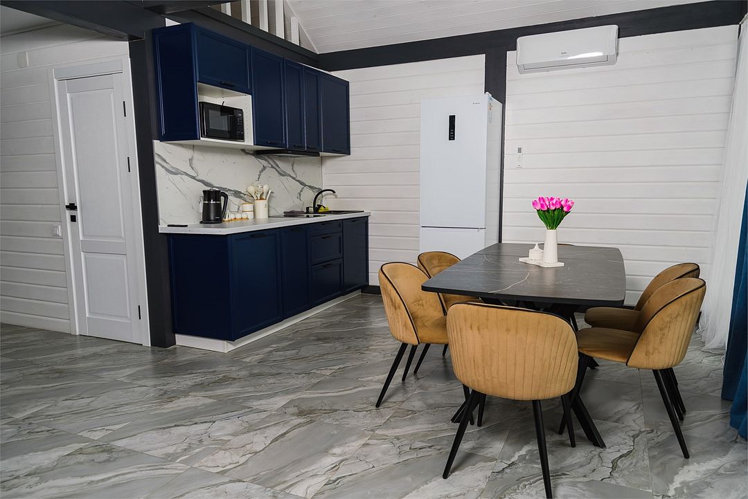 Коттедж 6-местный №18/1 (6 соток)