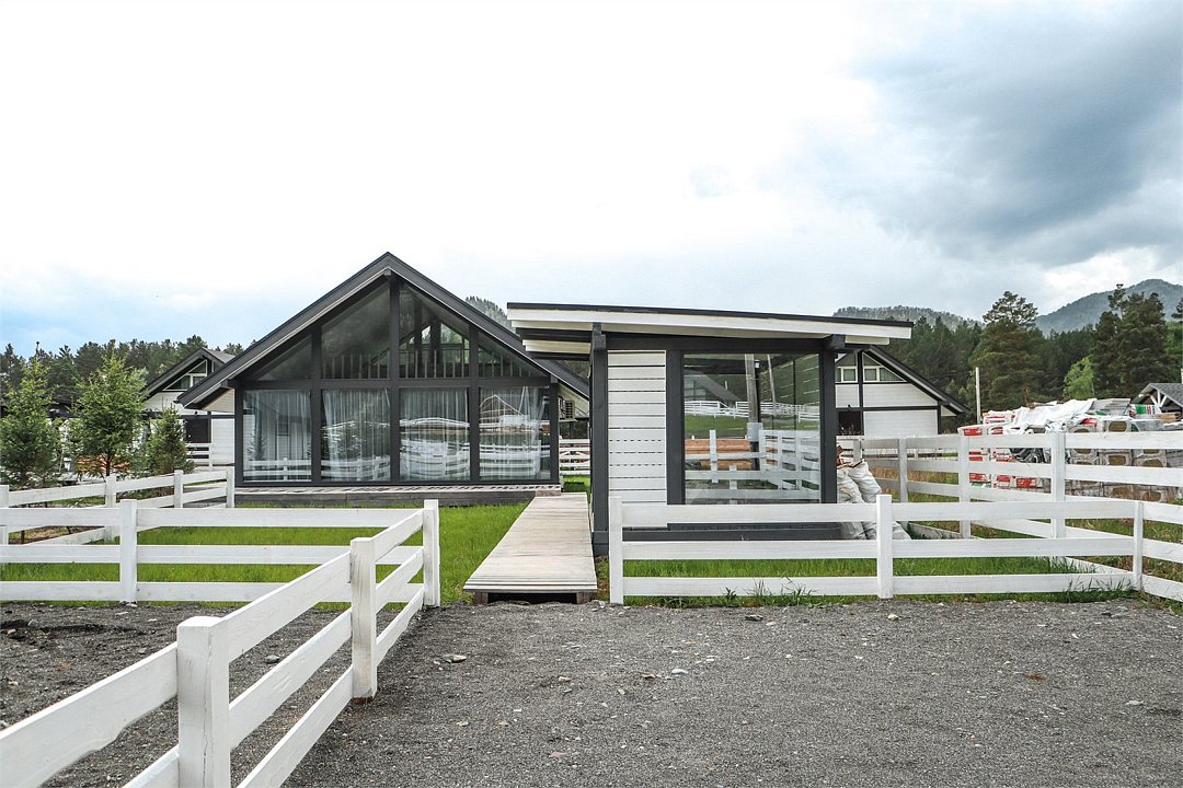 Коттедж 6-местный №18/1 (6 соток)