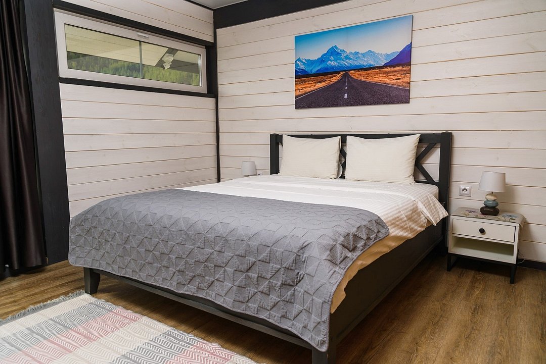 Коттедж 6-местный №2 (12 соток)