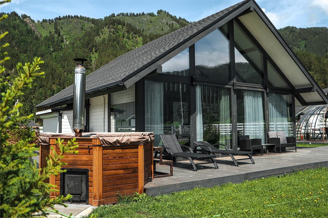 Коттедж 6-местный №40 (12 соток)