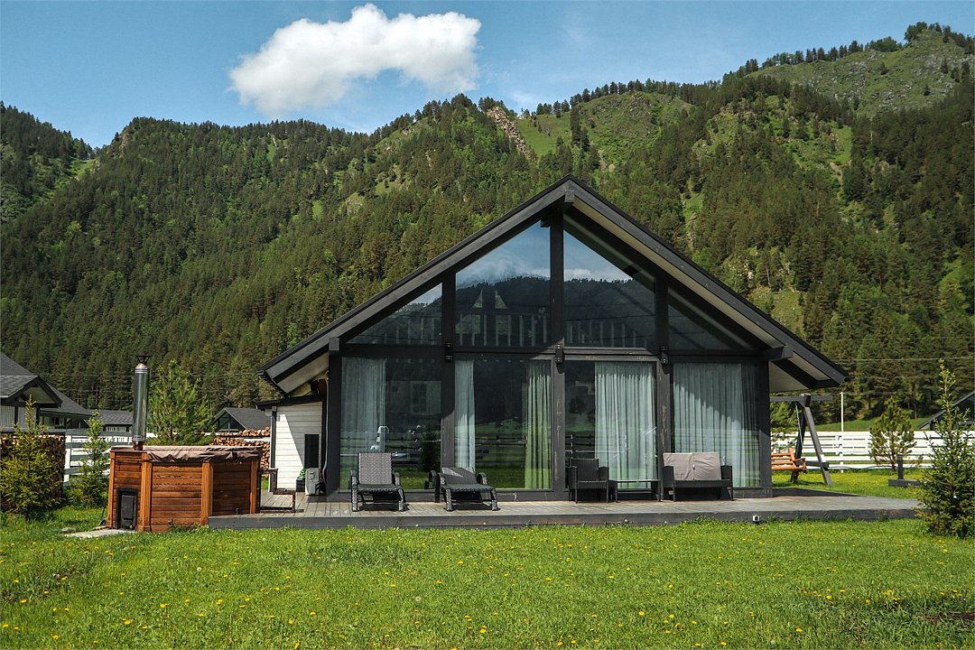 Коттедж 6-местный №40 (12 соток)