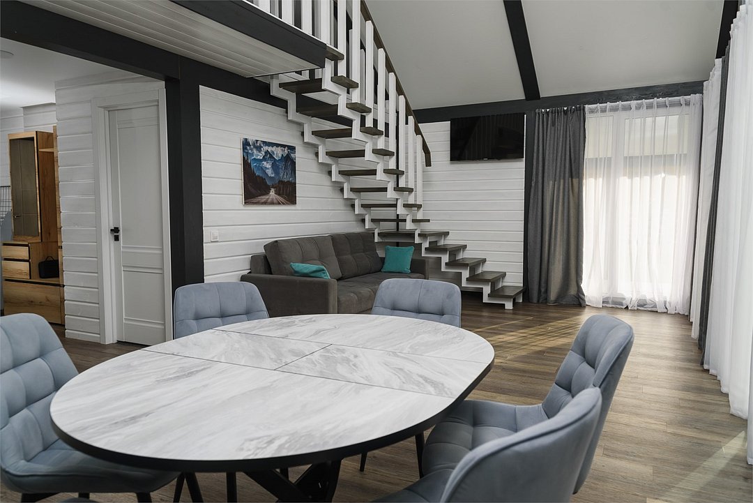 Коттедж 6-местный №44 (12 соток)