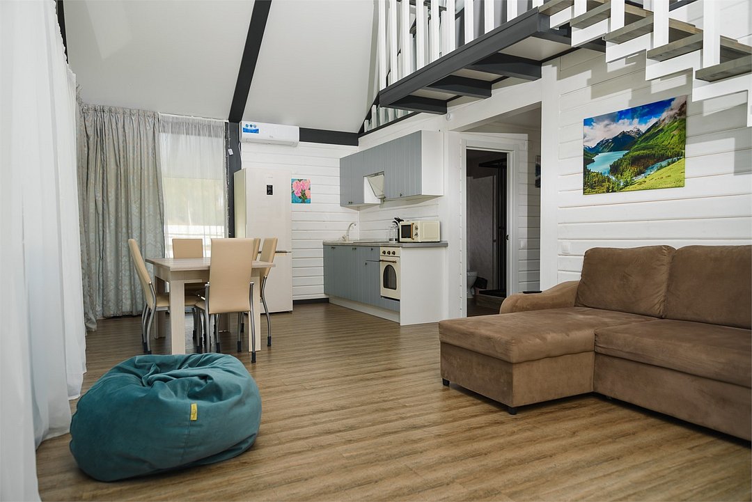 Коттедж 6-местный №75 (13 соток)