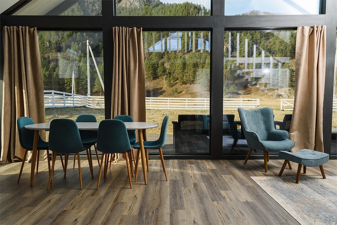 Коттедж 6-местный №77 (12 соток)