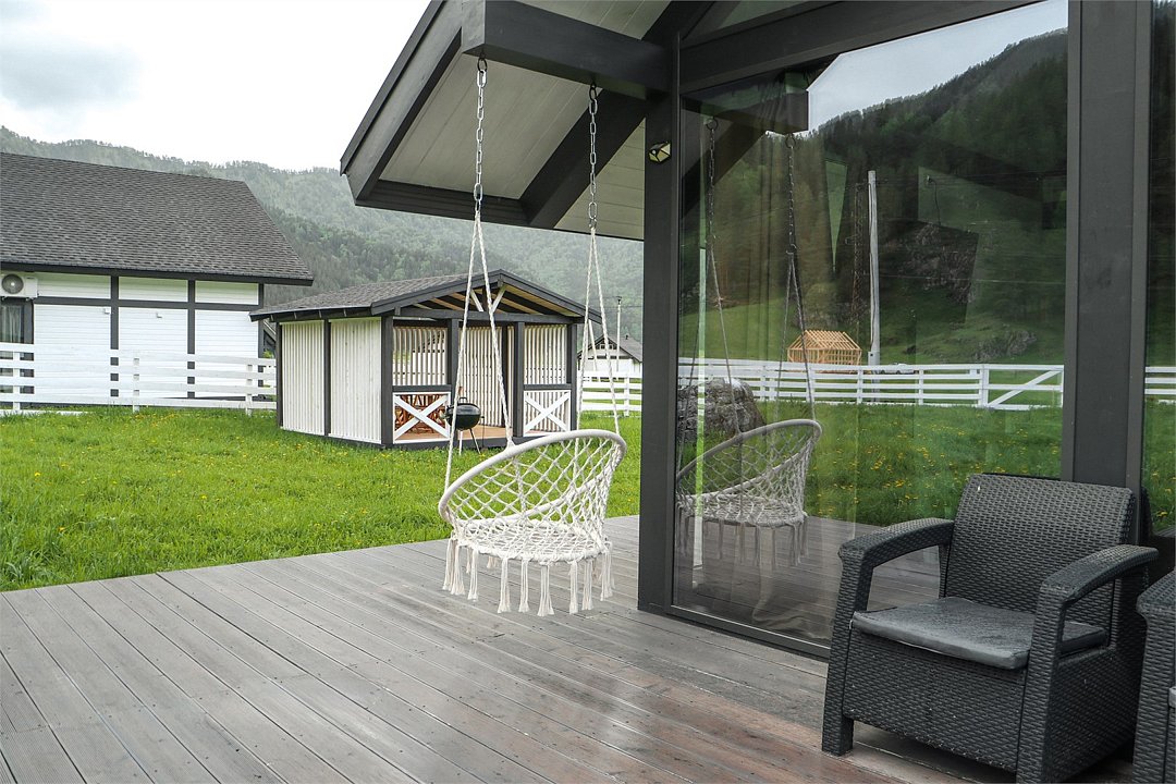 Коттедж 6-местный №77 (12 соток)