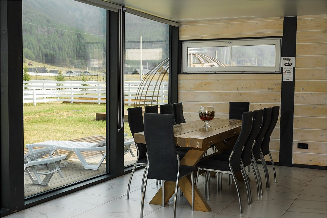 Коттедж 8-местный №14 (12 соток)