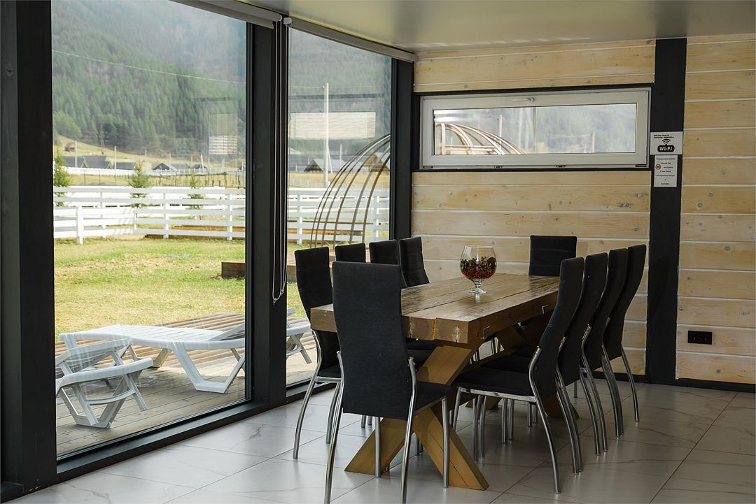 Коттедж 8-местный №14 (12 соток)