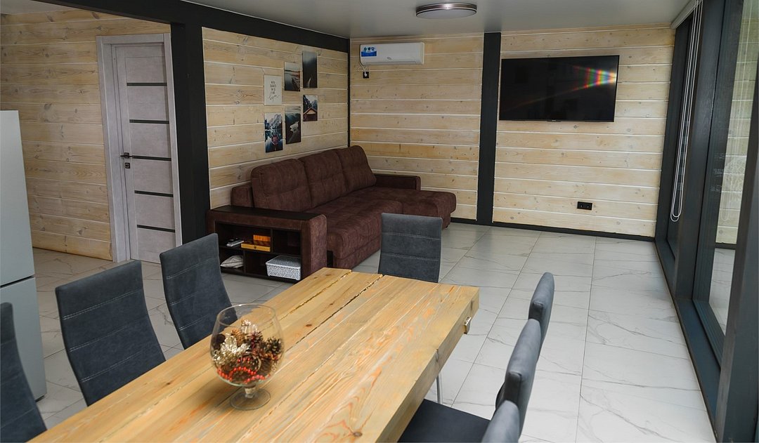 Коттедж 8-местный №14 (12 соток)