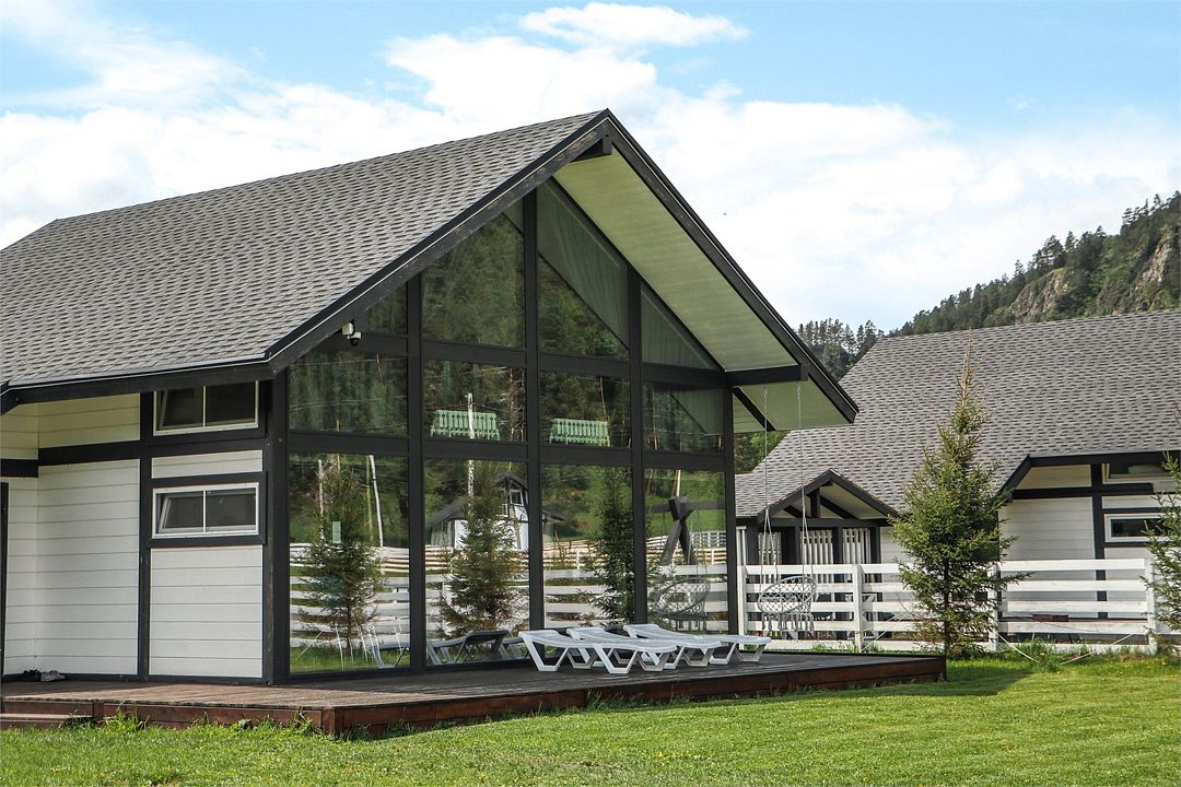 Коттедж 8-местный №14 (12 соток)