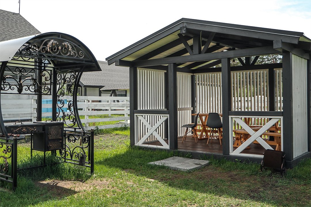 Коттедж 8-местный №14 (12 соток)