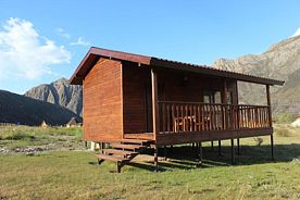 Коттедж с красивым видом из окна, База отдыха Инегень, Онгудайский