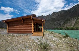 Коттедж с 2 комнатами с видом на горы, База отдыха Инегень, Онгудайский