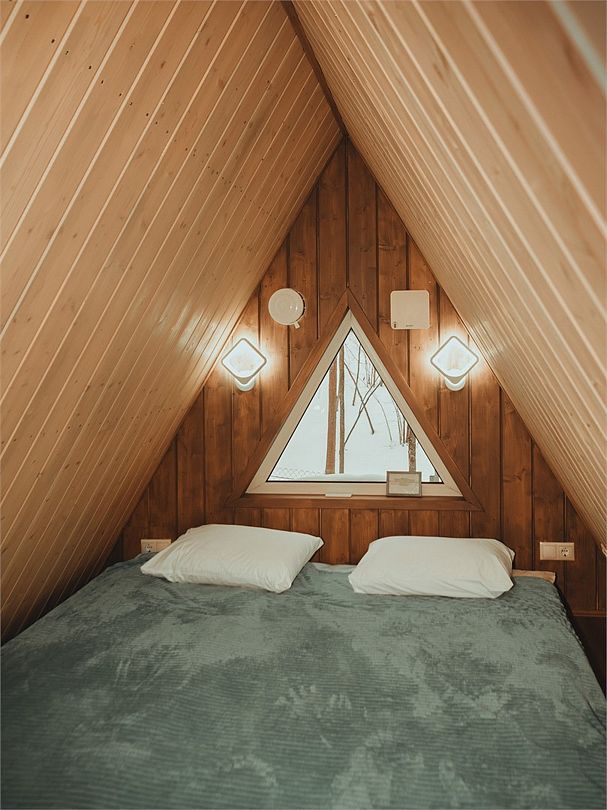 А-фрейм 2-местный 2-комнатный (Дом в лесу)