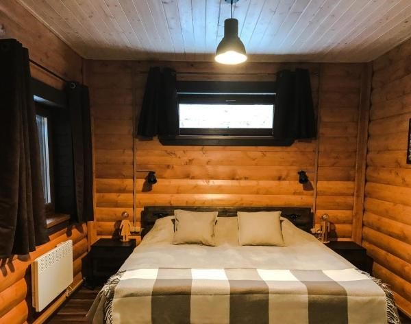 Дом 2-местный 1-комнатный (с ванной и террасой)