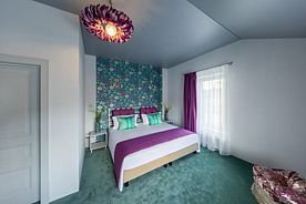 Двухместный номер Deluxe с видом на внутренний двор двуспальная кровать, Гостевой дом Мята, Псков