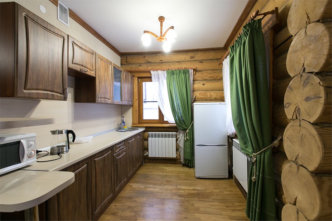 Номер Кантри 13 -местный 3-комнатный (в Коттедже №1)