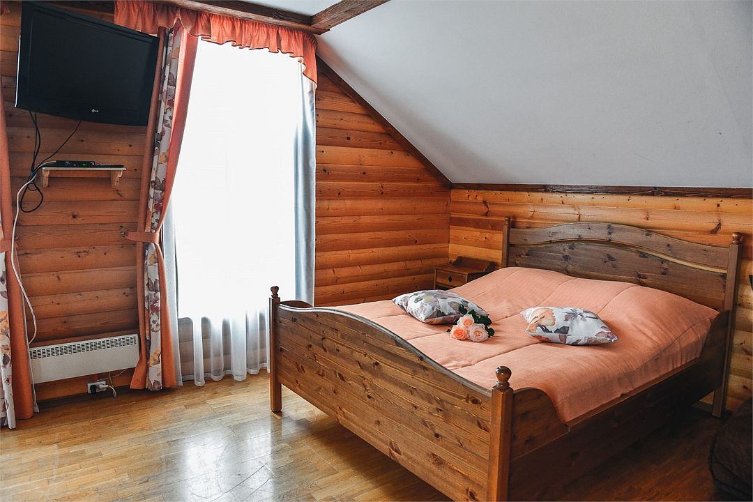 Эко-номер 5-местный 1-комнатный (в Гостевом доме)