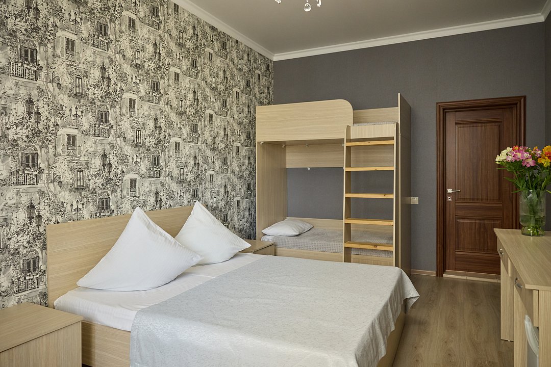 Семейный 4-местный 1-комнатный (с двухярусной кроватью)