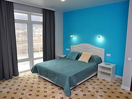 Трехместный номер с балконом, Гостевой дом FAMILY STORIES, Агой