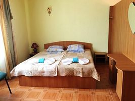 Полулюкс 2-хкомнатный(без питания), Гостевой дом Мари-Анна, Межводное