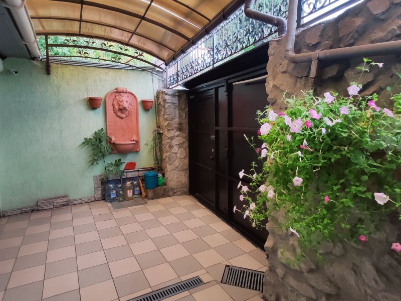 Наш дом в Ялте , Крым: фото 3