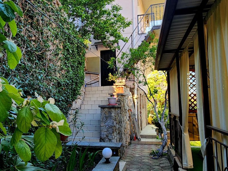 Наш дом в Ялте , Крым: фото 2