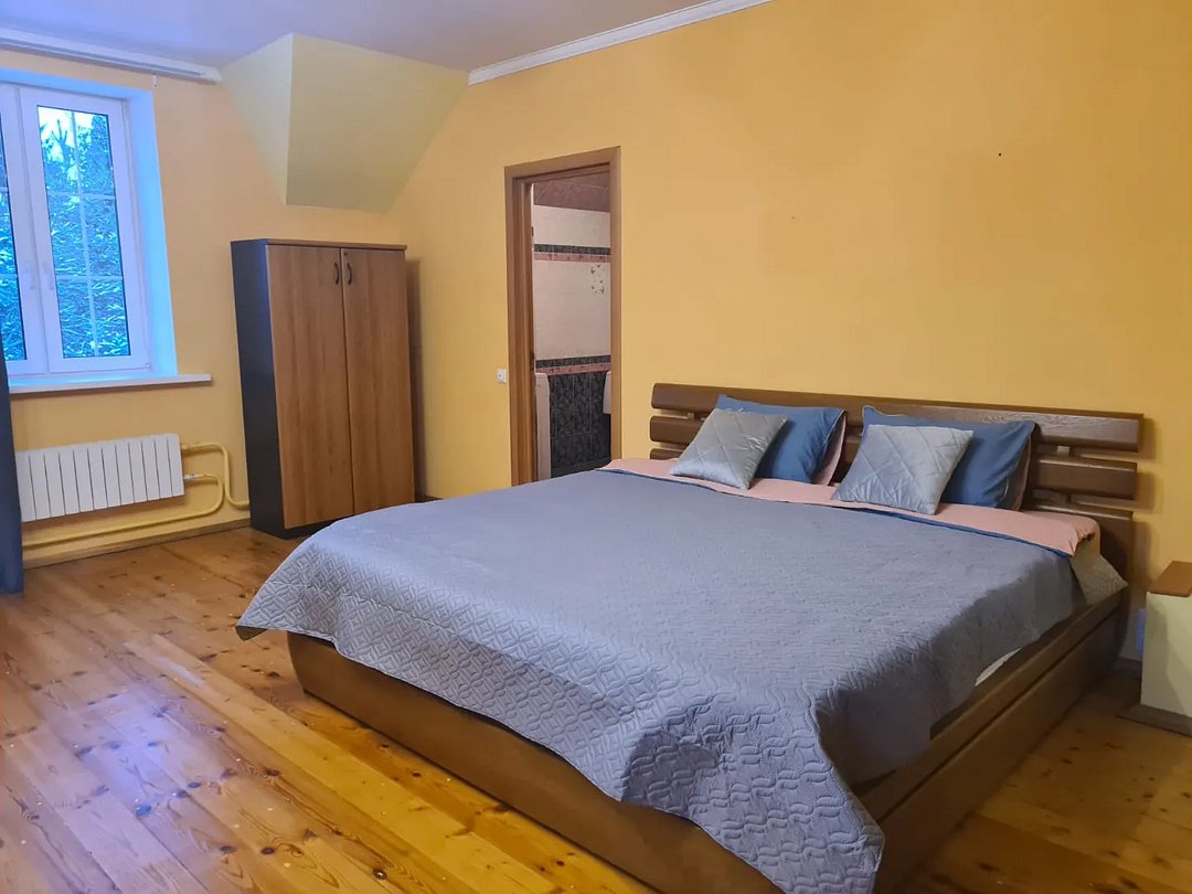 Дом 4-местный 4-комнатный (107)