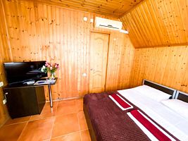 Стандарт 2-местный, Гостевой дом Уютный дом (Лоо), Лоо