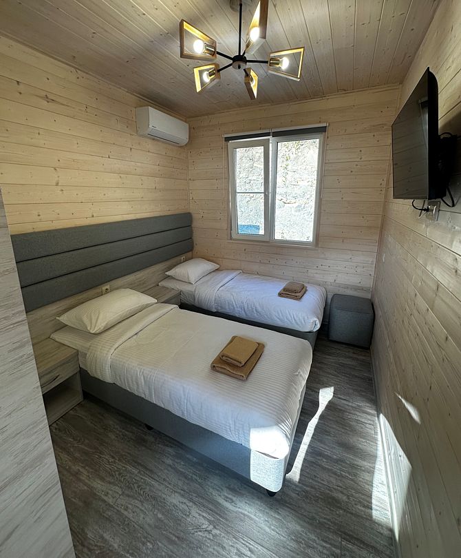 Домик 4-местный 2-комнатный