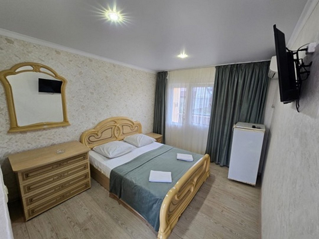 Стандартный 2-местный 1-комнатный (с балконом)