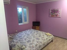 Номер 4-местный 2-комнатный с кухней, Гостевой дом Оазис (Береговое), Береговое