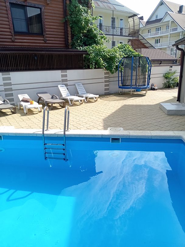 Бассейн | Эмир (Лазаревское), Краснодарский край