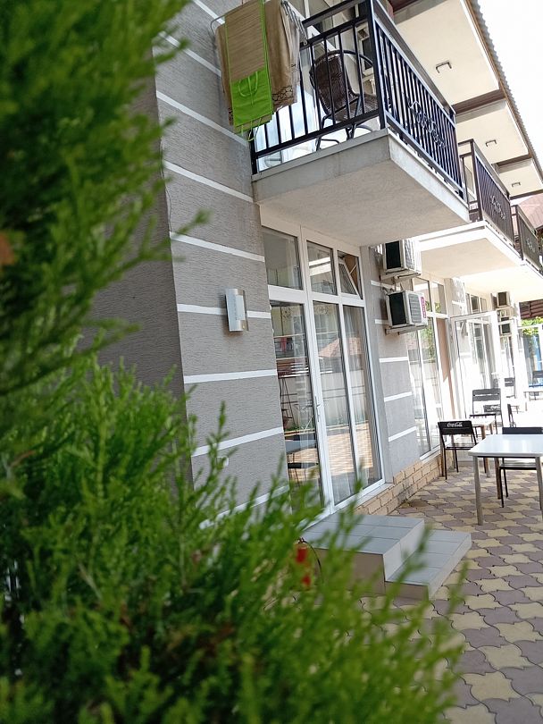 Общее описание | Эмир (Лазаревское), Краснодарский край