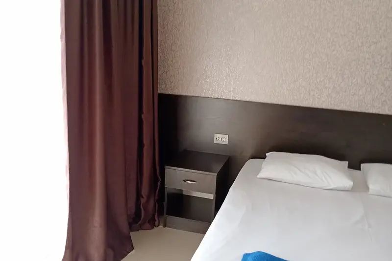 Полулюкс 2-местный (с балконом)