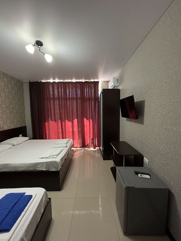 Полулюкс 3-местный (без балкона)