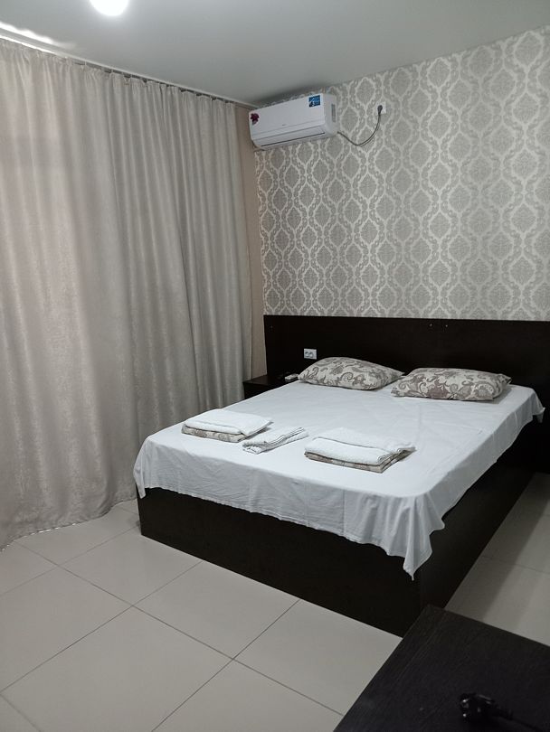 Полулюкс 4-местный (без балкона)