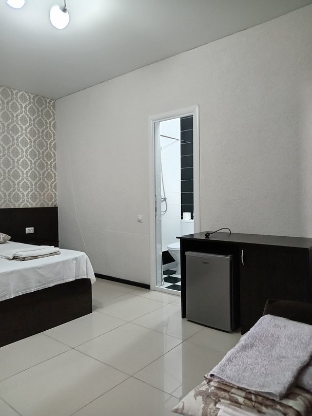 Полулюкс 4-местный (без балкона)