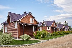 Коттедж с тремя спальнями, Гостевой комплекс На волне, Брейтово