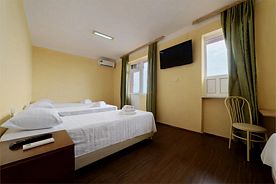 Четырёхместный номер Economy Корпус 3 с видом на море, Парк-отель Рубас, Дербент